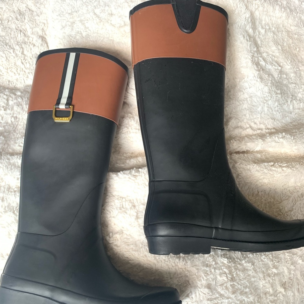 Tommy Hilfiger knee length rain boots